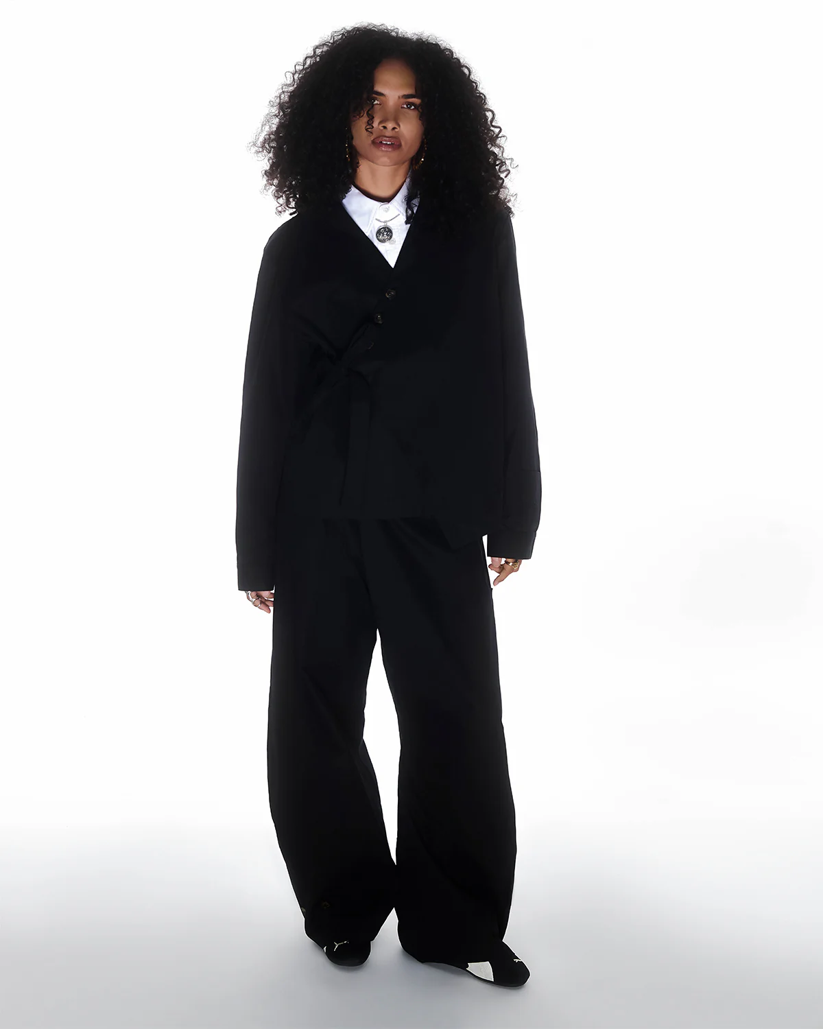 BLACK HANBOK TIE BLAZER - Image 4